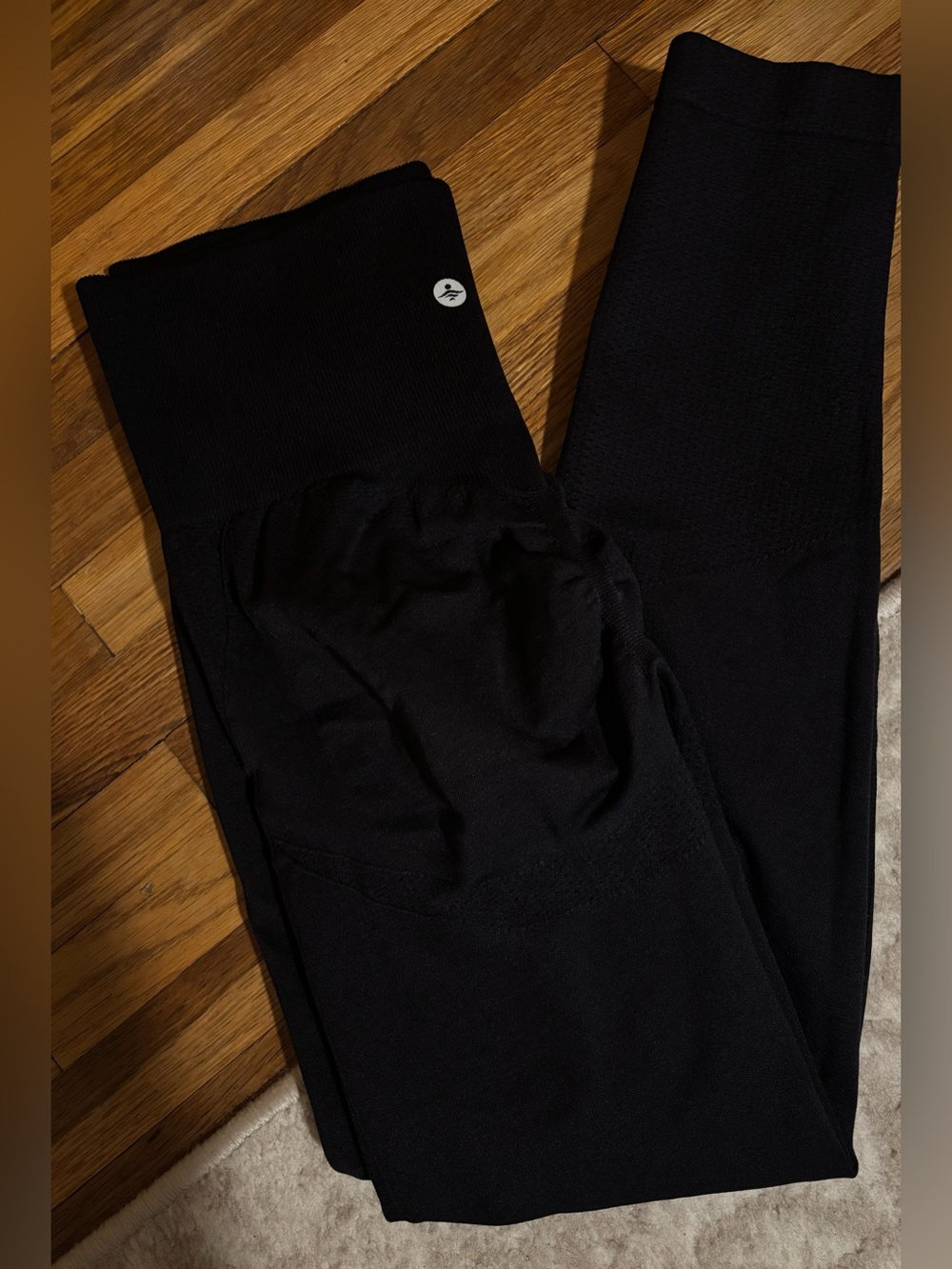 HALARA Leggings - Women Active Workout Legging - Black - Medium - Picture 4 of 7
